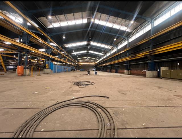 3,000M² FACTORY TO LET IN ROODEKOP